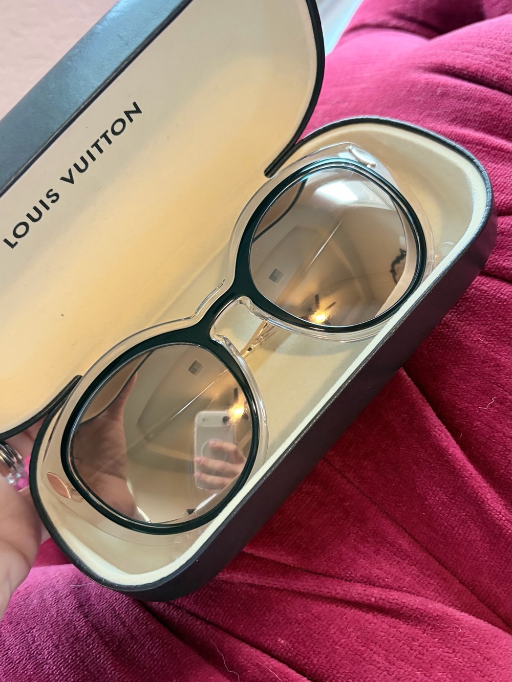 Louis Vuitton Women's Round Sunglasses in Black and Gold-Tone